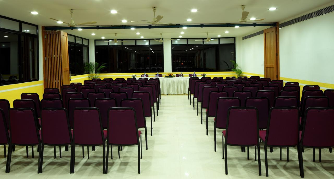 Hotel Green Dreams Kochi Ngoại thất bức ảnh